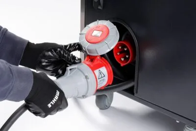 E-HEALTH Charge : الحل الأمثل لتشخيص بطاريات المركبات الكهربائية