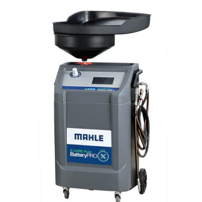 سائل E-CARE Fluid: الحل الأمثل لتعزيز أداء بطارية سيارتك الكهربائية أو الهجينة