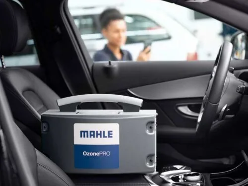 جهاز تقييم الأوزون من Brain Bee، يستخدم لتحليل وتقييم مستويات الأوزون في أنظمة التكييف بشكل دقيق لضمان جودة الهواء في السيارات. اضغط للحصول على التفاصيل والمنتجات المتوفرة