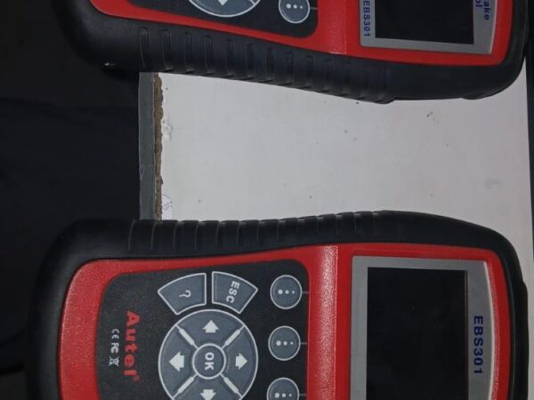 30120كلاهما-1.jpeg جهاز اختبار الفرامل MaxiService EBS301