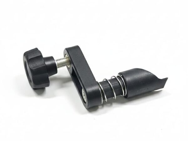 WhatsApp20Image202026-01-2120at205.07.4920PM-1.jpeg دبوس تثبيت مشبك العجلة – جهاز ضبط الزوايا Wheel Clamp Fixing Pin