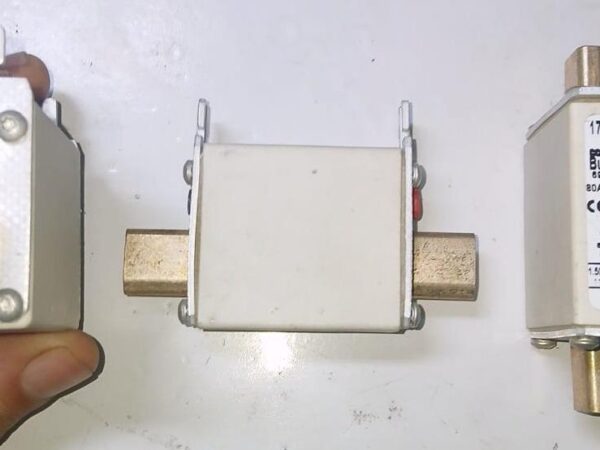 170M1566 SEMI-CONDUCTOR FUSE 8683018